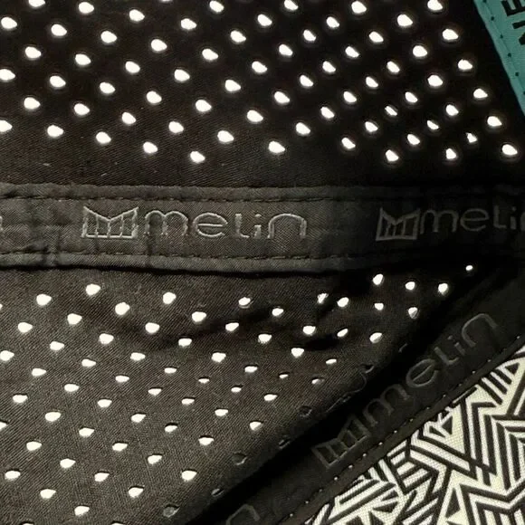 Melin Odysea Stacked Hydro Snapback Hat in a Sand/Brick Colorway 56-60cm - Picture 8 of 9